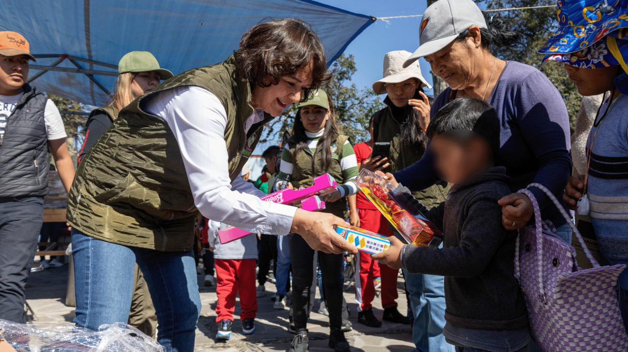 Viven niñas y niños de Huamantla la magia de los Reyes Magos en sus comunidades